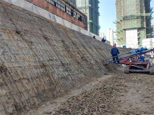 桥西建筑边坡支护